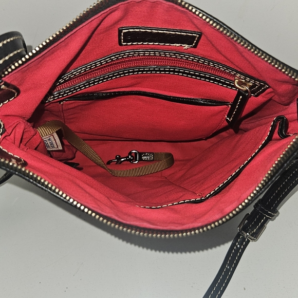 Like!New!Dooney and bourke Black Pebbled Leather Crossbody Bag - Picture 11 of 12